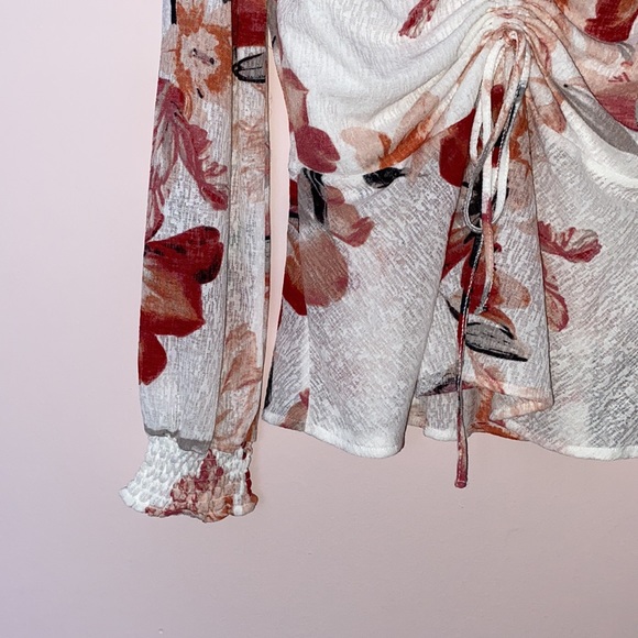 Le Chateau Blouse - Picture 6 of 8